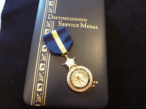 Usn usmc distinguished - /,